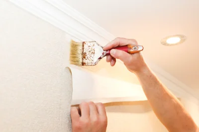 Pose de papier peint à Pisseloup — revêtements muraux et toiles de verre